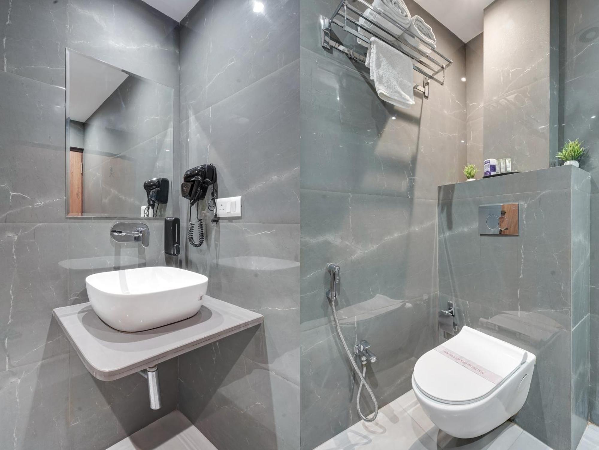 Hotel Saina International New Delhi ניו דלהי מראה חיצוני תמונה