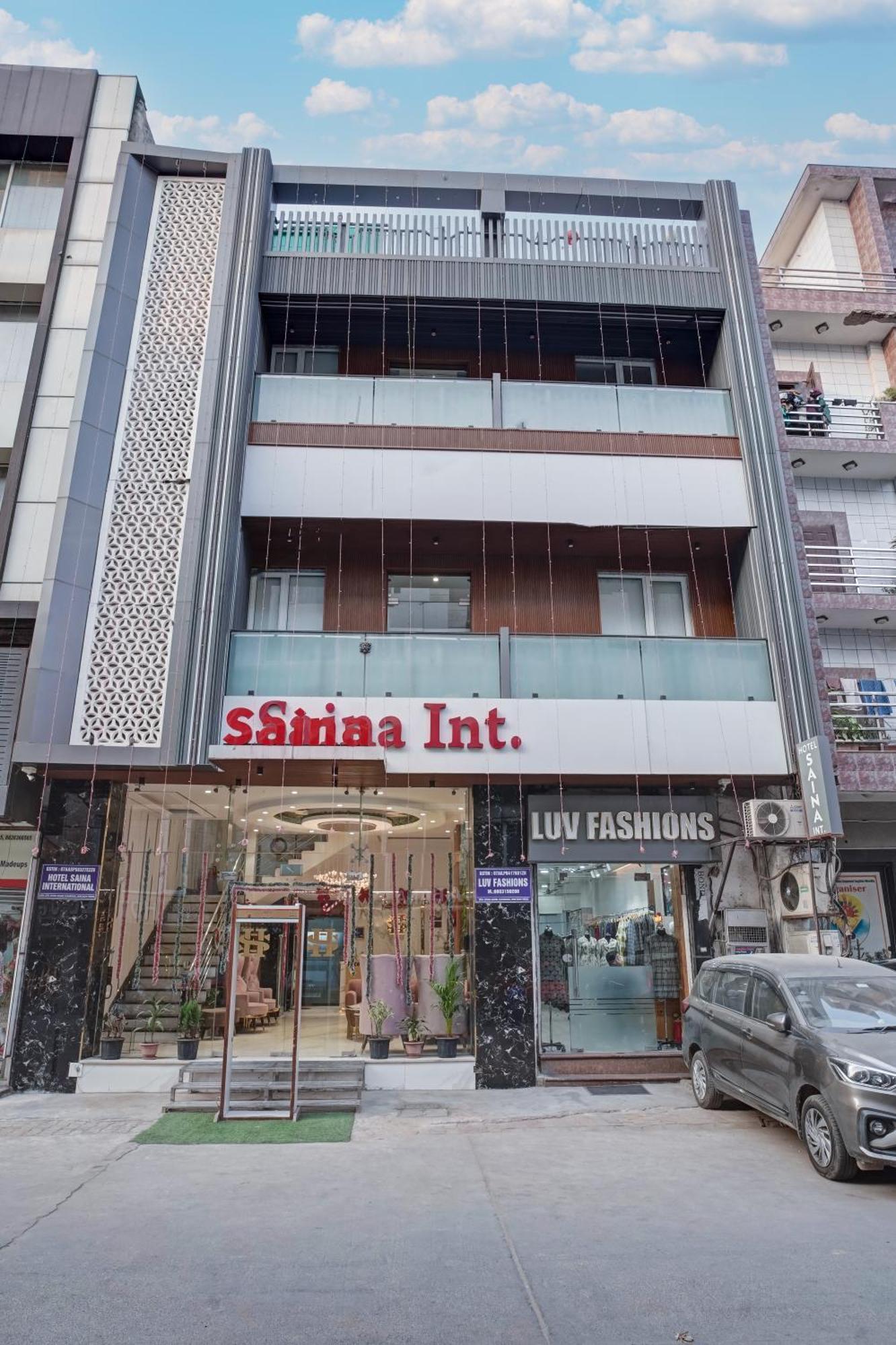 Hotel Saina International New Delhi ניו דלהי מראה חיצוני תמונה