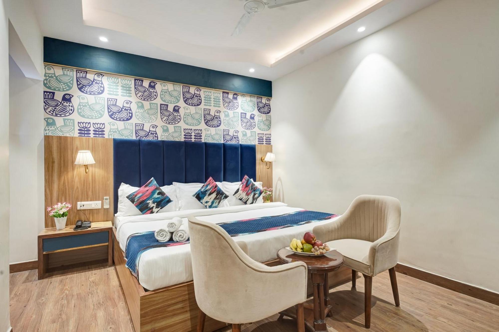 Hotel Saina International New Delhi ניו דלהי מראה חיצוני תמונה